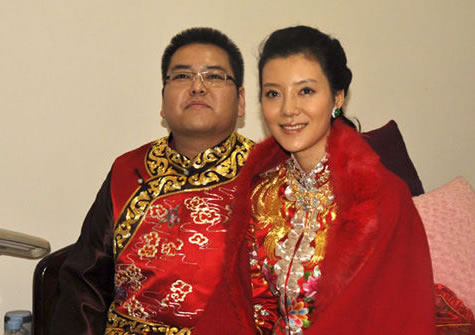 王宝强起诉离婚马蓉能分半亿 美女嫁丑男各有所图