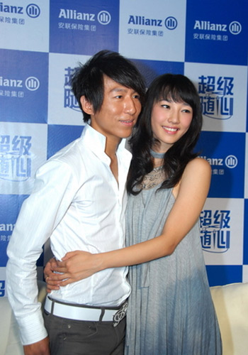 王宝强起诉离婚马蓉能分半亿 美女嫁丑男各有所图