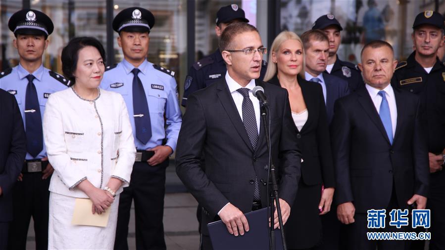 [新华网]中国与塞尔维亚首次警务联巡启动