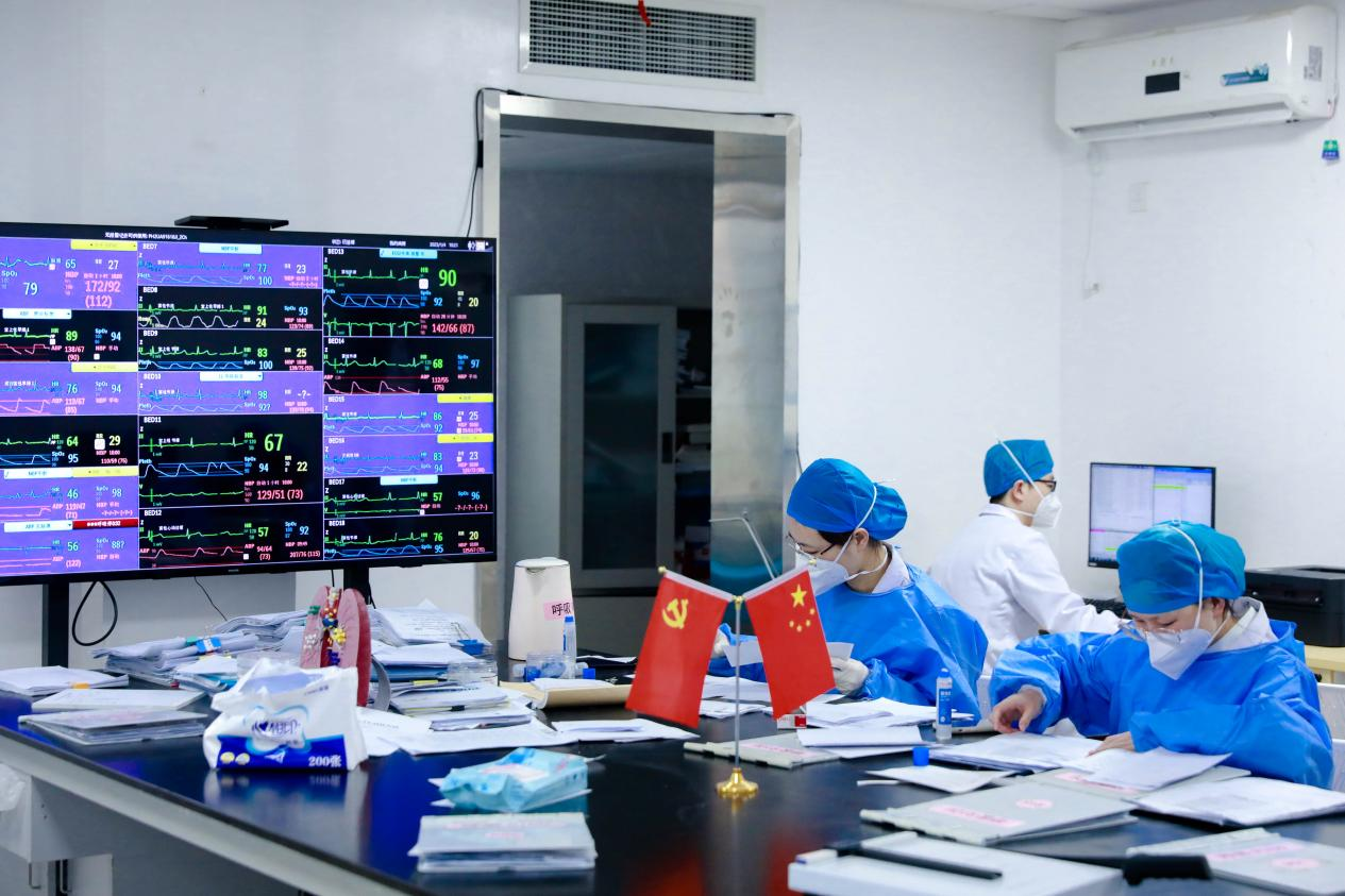 西安交大二附院呼吸与危重症医学科: 敢打硬仗 能打胜仗 冲锋在“疫线”_fororder_图片24