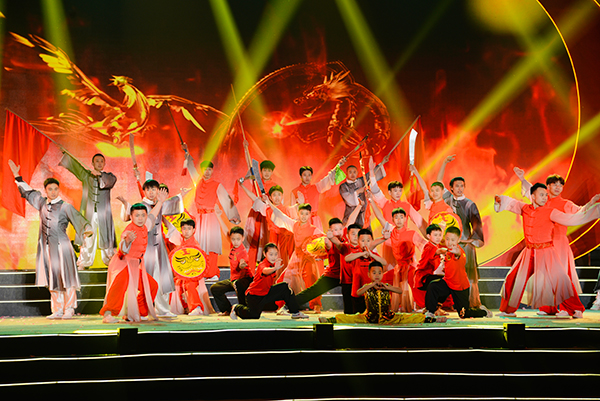 德阳中江:民俗闹元宵 英雄故乡的儿女共享文化盛宴_fororder_武术表演