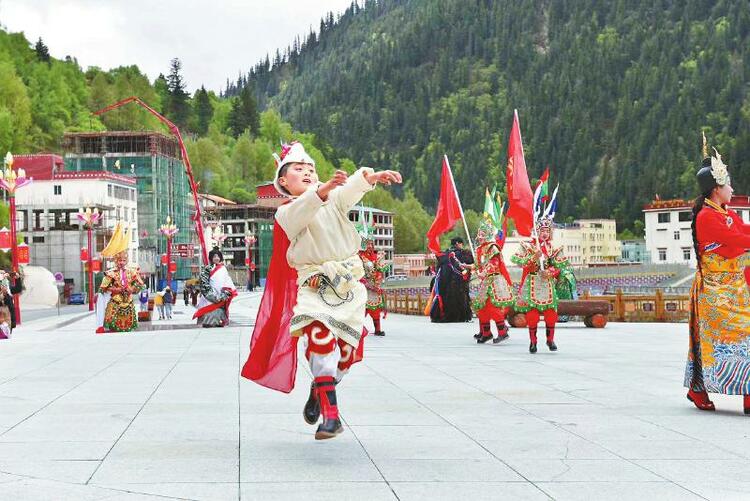 (转载)川剧、皮影、清音、竹编……非遗传承在校园:小荷已露尖尖角