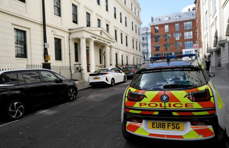 调查:收入少、士气低 英国近两成警察欲两年内辞职