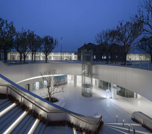 春运高峰期 欧普照明以光点亮“最美火车站” 春运高峰期 欧普照明以光点亮“最美火车站”