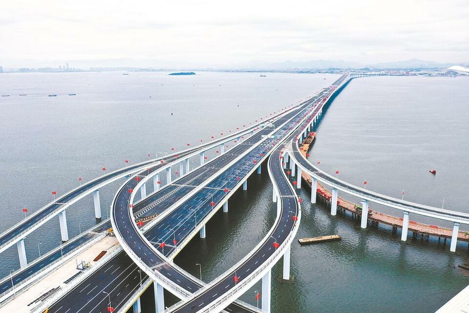 厦门翔安大桥主桥通车_fororder_a716462d-d83d-4310-a053-b6803cb6f447