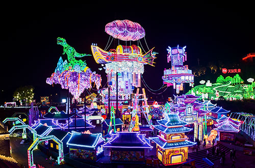 观自贡灯 过中国年 自贡第二十九届国际恐龙灯会开幕_fororder_14灯会现场(摄影-廖志全)