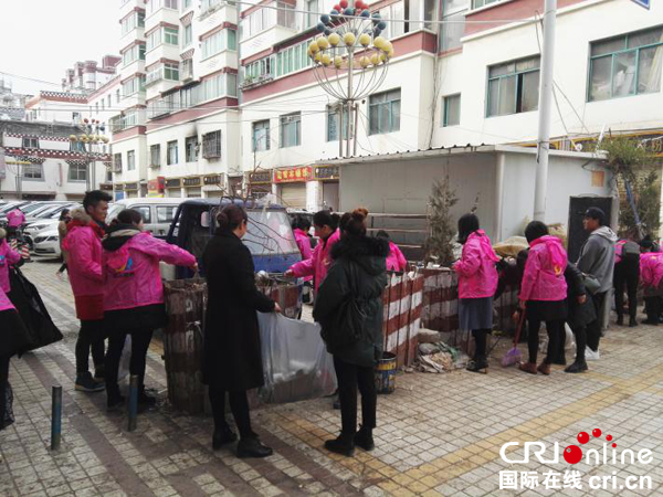 图片默认标题_fororder_2、志愿服务活动现场