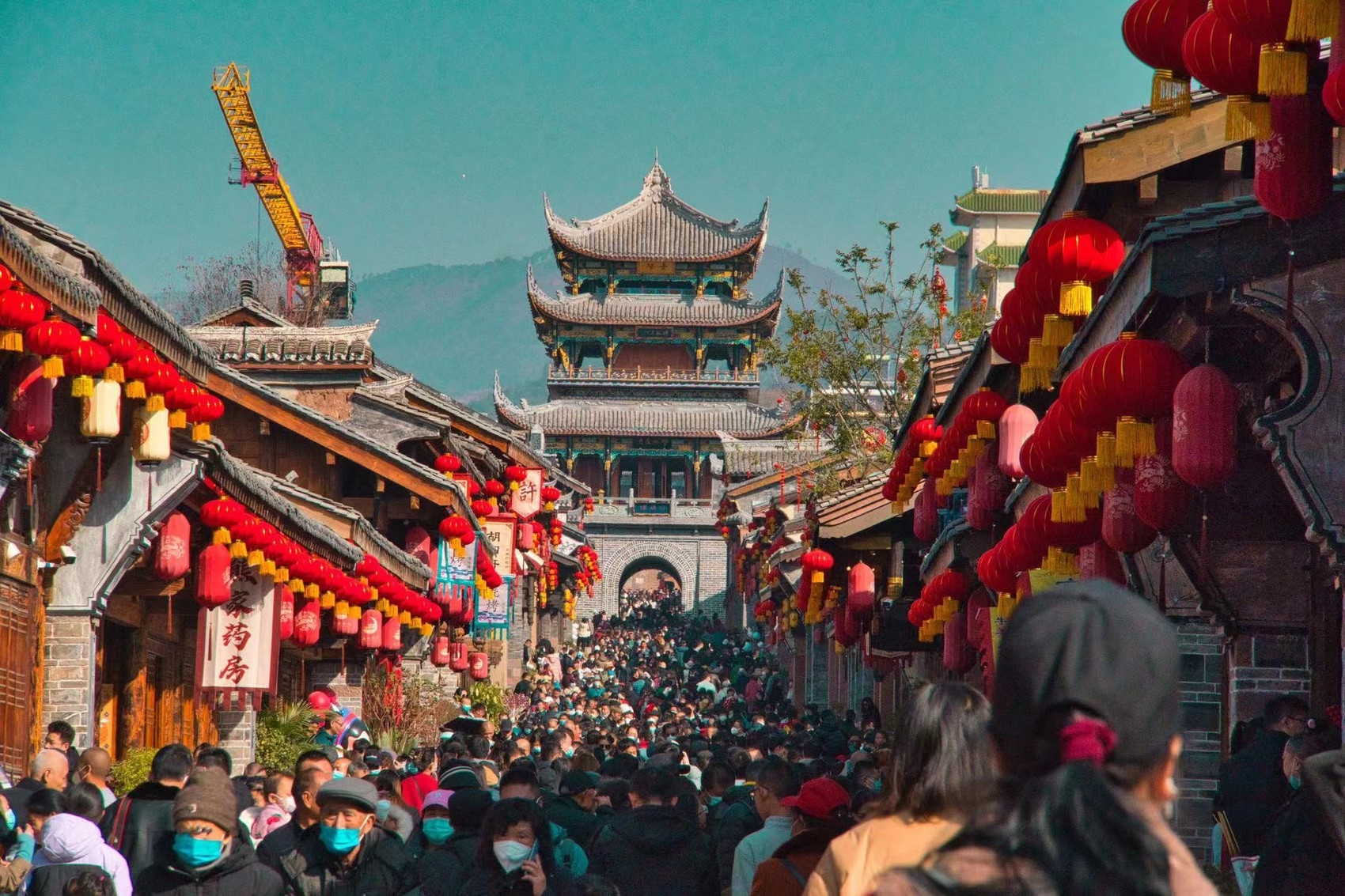 (转载)旅游接待人数全国第一!兔年新春5300余万人次游四川