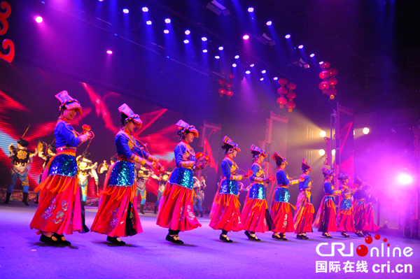 图片默认标题_fororder_舞蹈《羌乡欢歌》