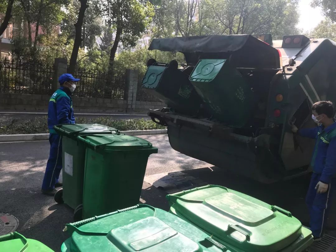 人民日报：男子洗了5遍澡，还是被老婆发现秘密！真相看哭！