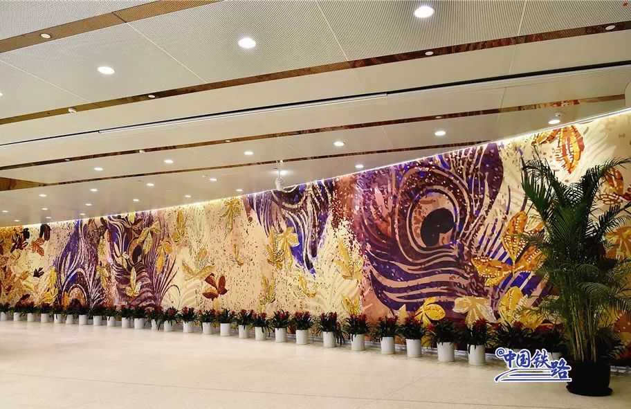 「国际在线」实拍多图！坐上加强版复兴号赶飞机