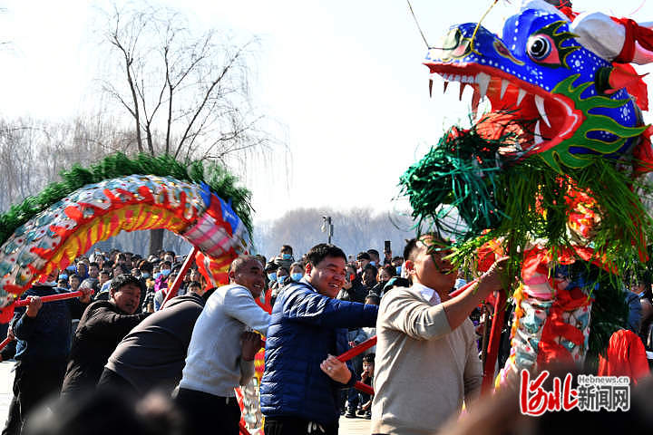 (中首)河北:乐嗨了!多彩民俗迎元宵_fororder_1