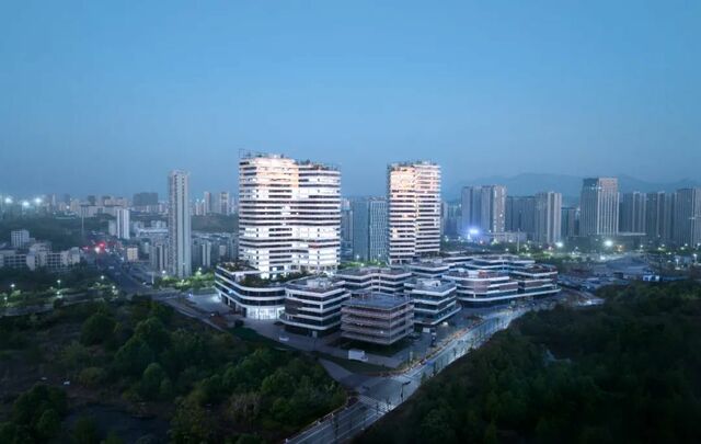英国杰典建筑 | 与自然共生 与城市对话:上饶建筑科技产业园 英国杰典建筑 | 与自然共生 与城市对话:上饶建筑科技产业园