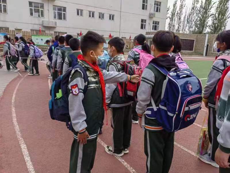 (原创)石家庄市育新实验小学开展“双争”教育活动_fororder_微信图片_20230228155427