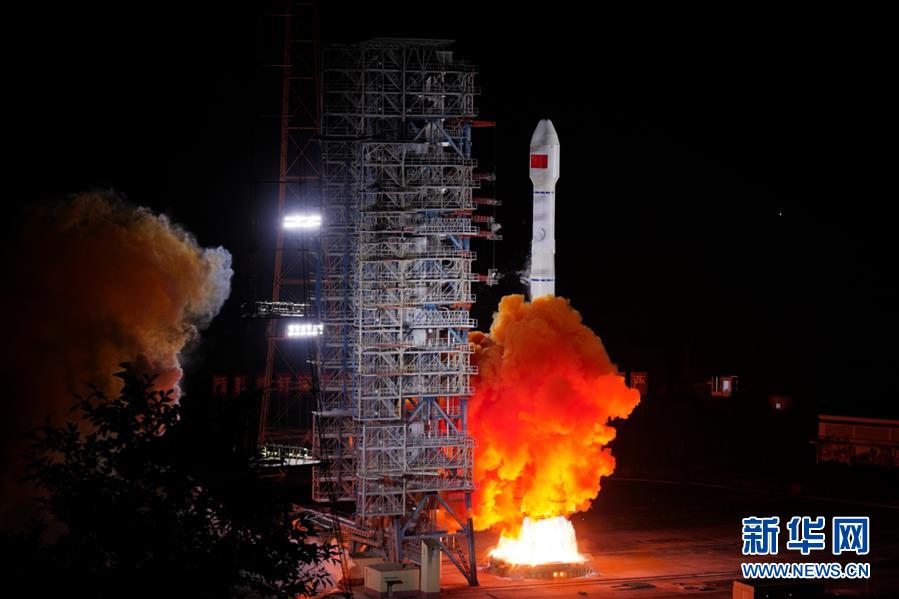 「新华网」我国成功发射两颗北斗三号卫星 北斗系统“一箭双星”