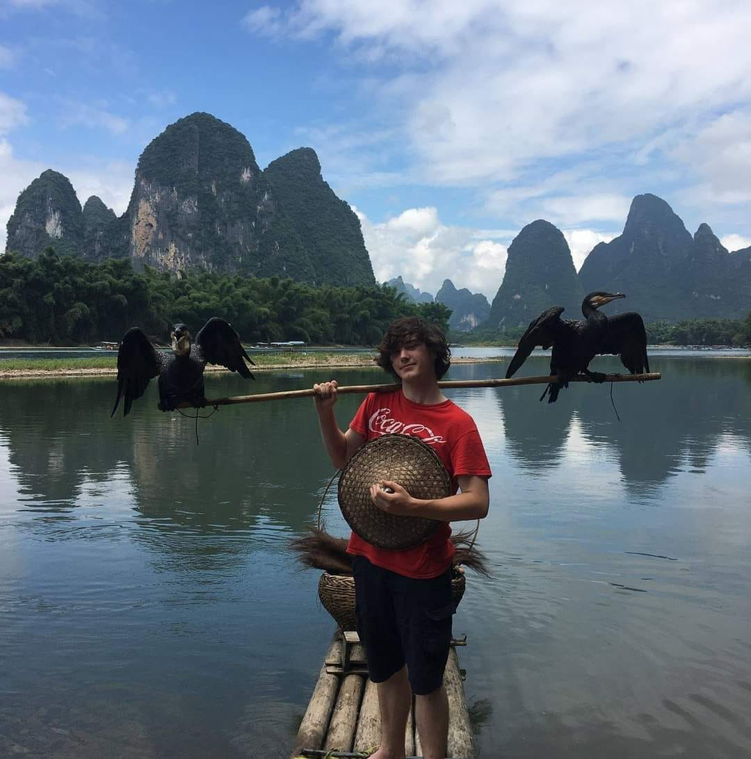 外国网友追忆桂林漓江渔翁老爷爷:再也没机会与他合影_fororder_图片8