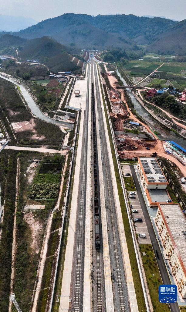 中老铁路国际联运货运量大幅提升_fororder_003