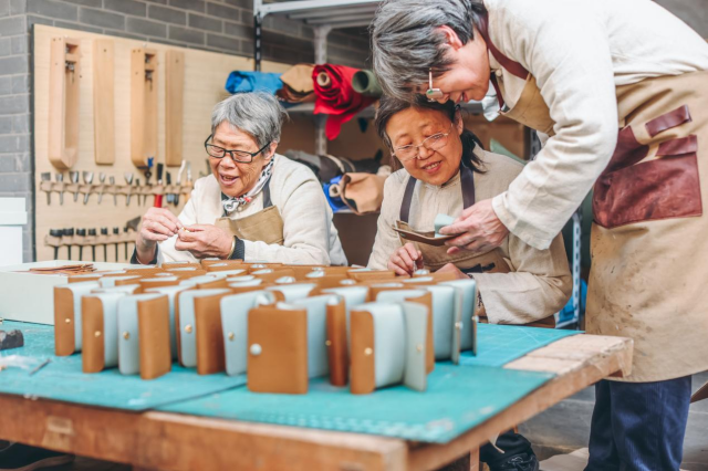 Songmont山下有松:愿你也有能装的包 不装的心 Songmont山下有松:愿你也有能装的包 不装的心