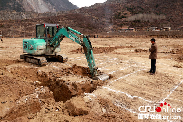 图片默认标题_fororder_茂县灾后重建安置点项目开工现场2
