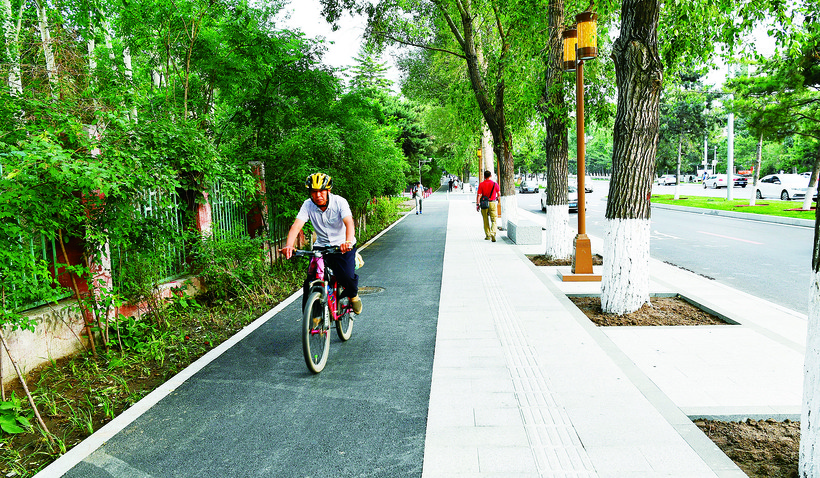 百年人民大街:“老味道”焕发“新生机”