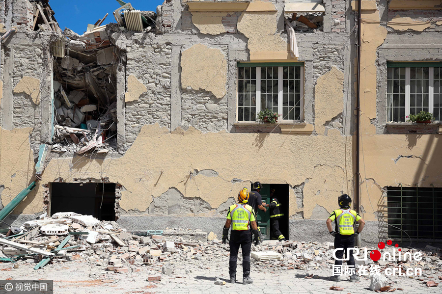 意大利地震死亡人数升至120人 震区仍时有余震