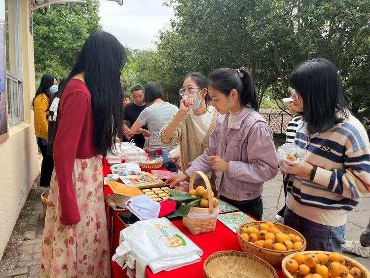 福清石竹山:山区特产进景区,身价“涨”起来_fororder_微信图片_20230425095324