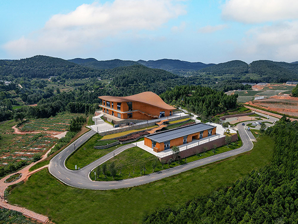 (张)德阳:聚焦主责主业 壮大事业产业 旌阳区开创媒体融合发展新格局_fororder_mmexport1680075114833