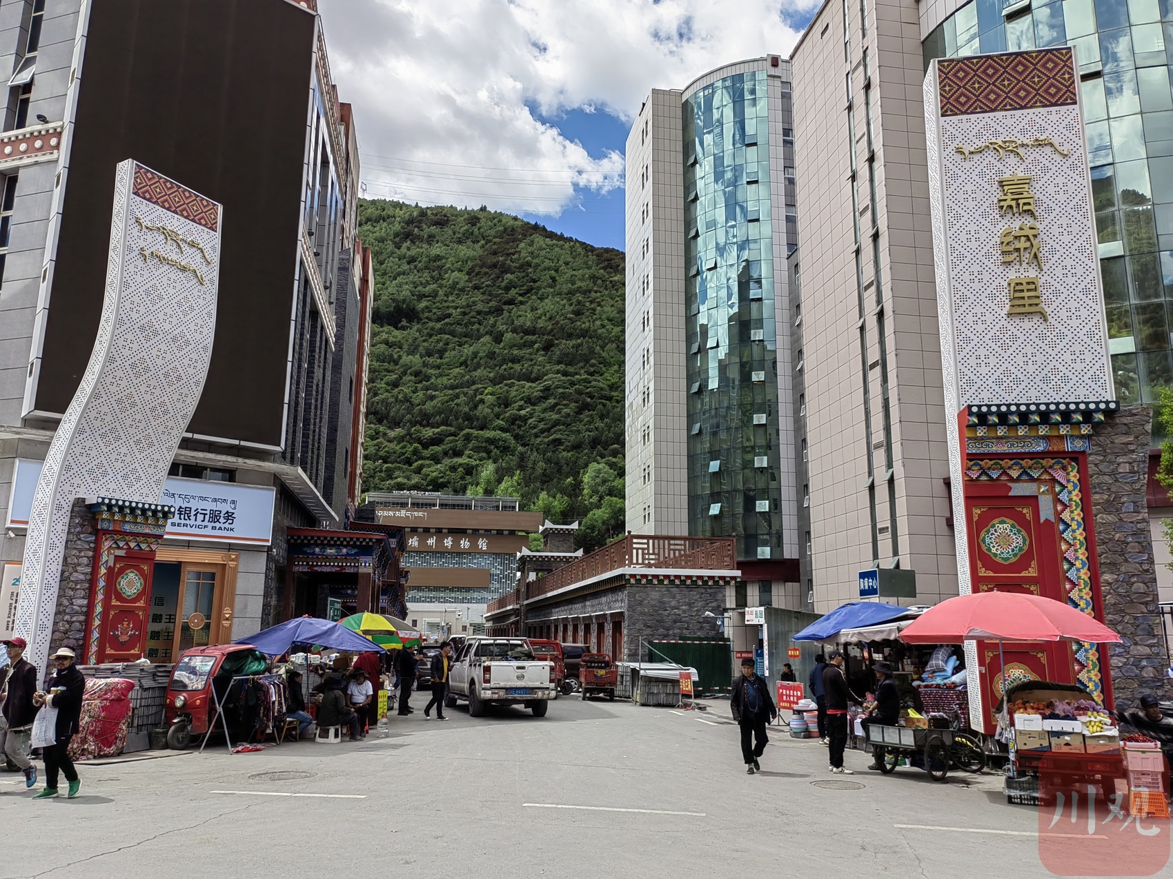 (转载)在净土阿坝看见美丽乡村⑨|马尔康查北村:昔日“城中村”将变明日“城中景”