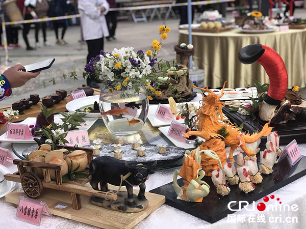 图片默认标题_fororder_3、“金川儿女不忘初心”金川美食展