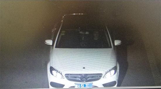 驾失控奔驰狂奔1小时车主：厂商将安排德专家检测