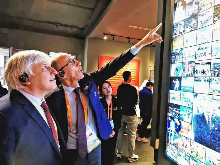 (转载)当成都“遇见”大运会:注定不同 必定精彩