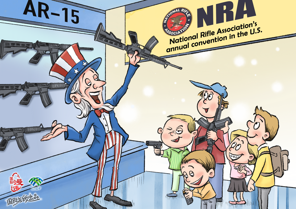 【Editorial Cartoon】Learning to own guns at a young age in the U.S.?_fororder_（英）