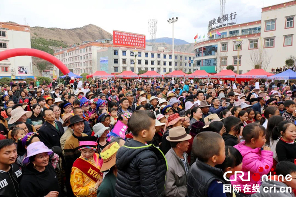 图片默认标题_fororder_1、闭幕式现场