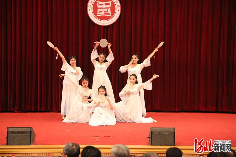 河北省传统文化研究会第三届第一次会员代表大会暨换届大会在石家庄举行