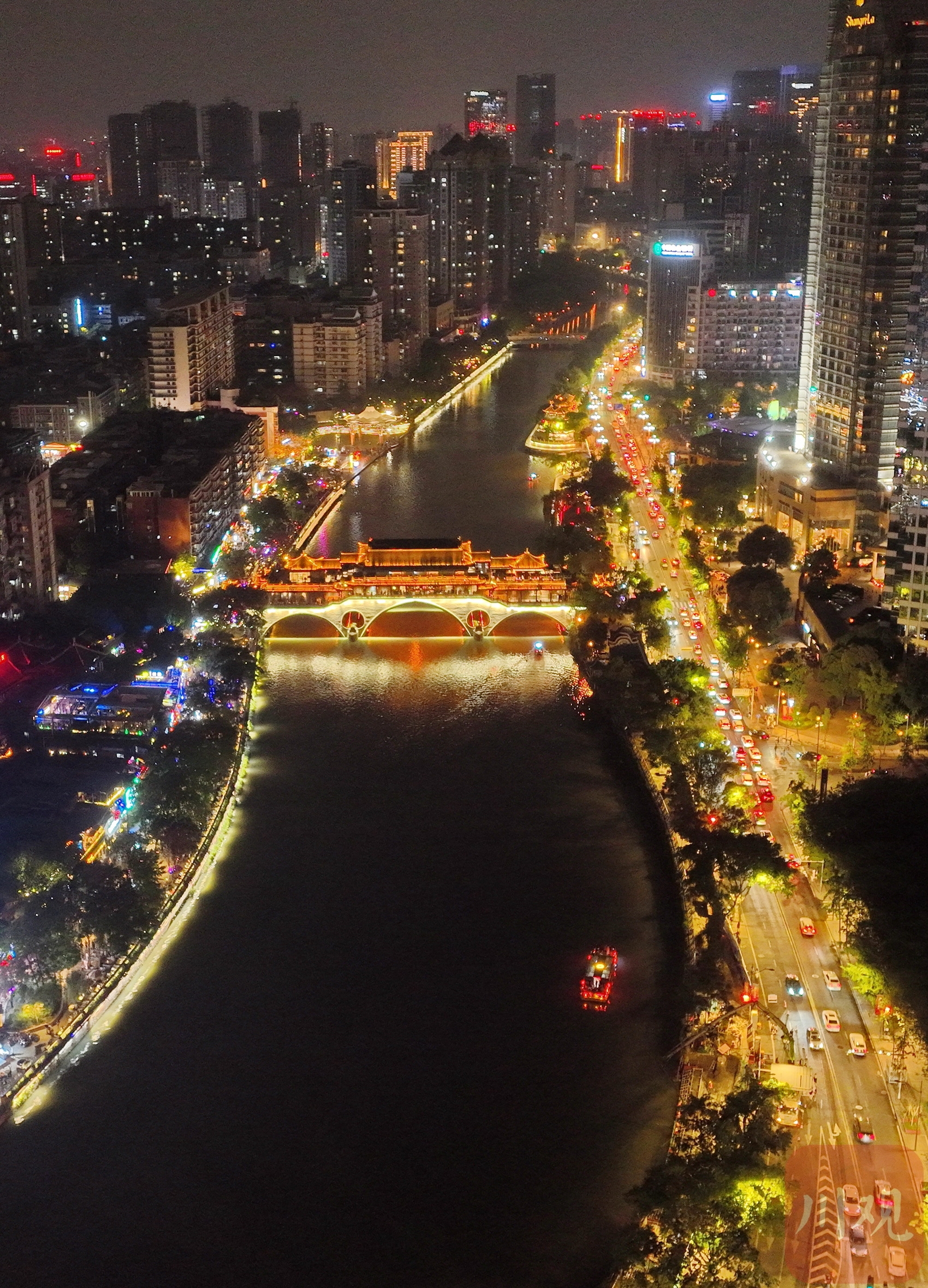 (转载)四川“夜经济”激发“五一”旅游新活力