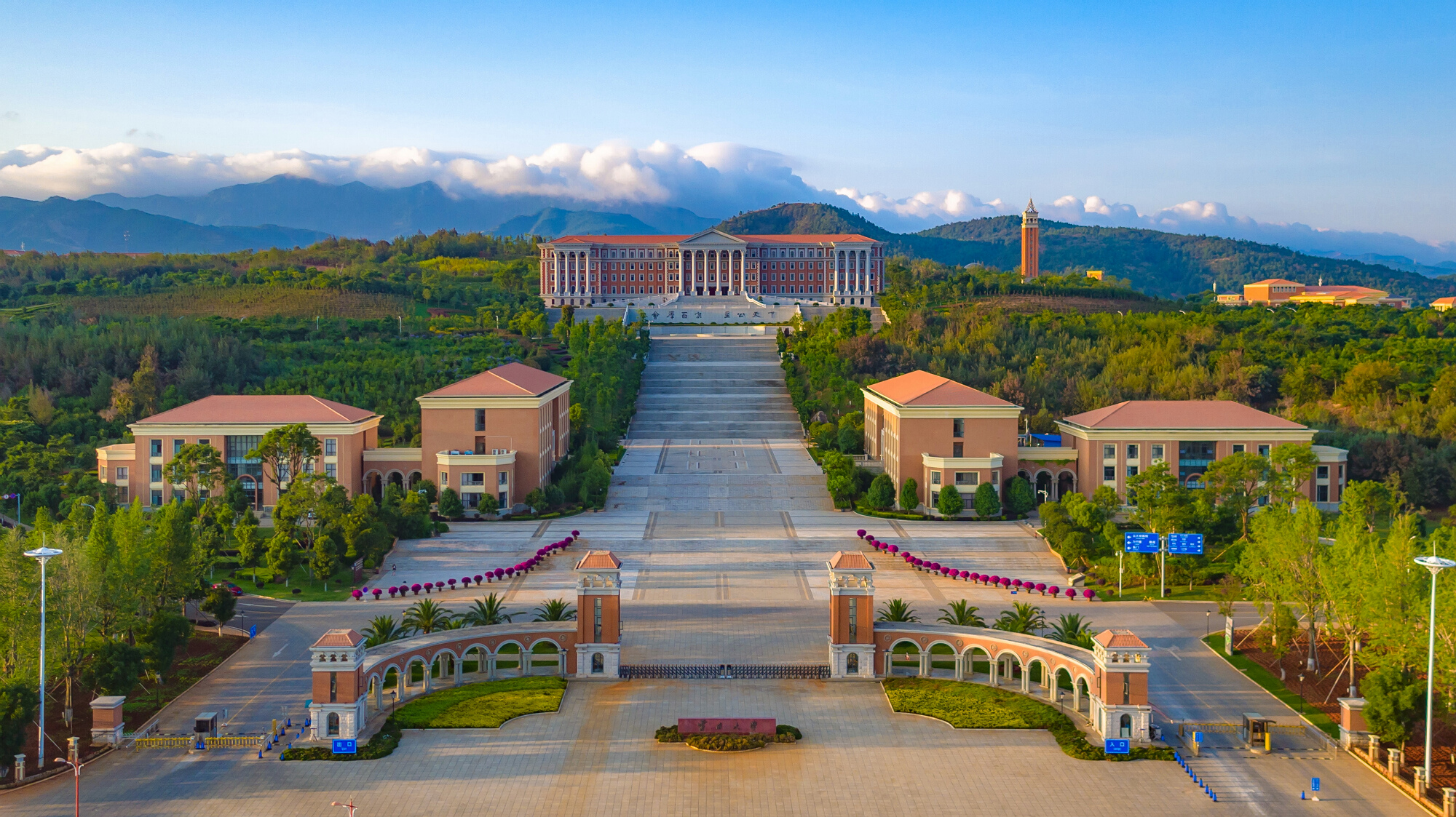 2023招办说备考丨云南大学:调整心态 劳逸结合 作息规律 稳扎稳打 2023招办说备考丨云南大学:调整心态 劳逸结合 作息规律 稳扎稳打_fororder_微信图片_202305101631481