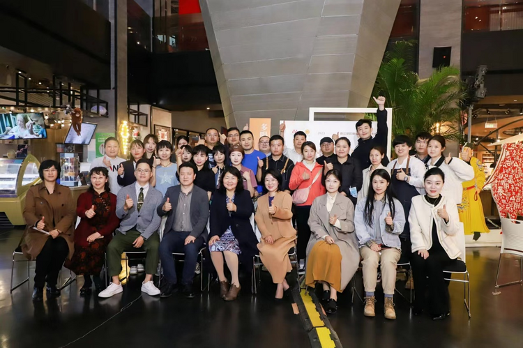 “匠萃曲江 咖香飘扬” 曲江新区咖啡制作技能大赛顺利举办_fororder_图片4