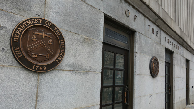 【澎湃新闻网】美财政部：当前没有阻止中国企业在美上市计划