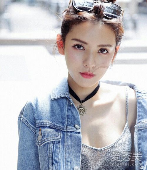 《亲爱的公主病》张予曦发型 反套路一样也很美