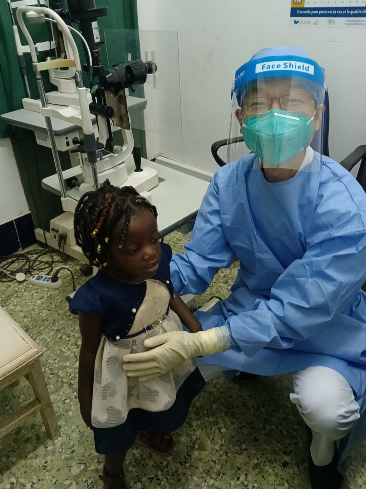 援外日记丨我在非洲加蓬当眼科医生的日子