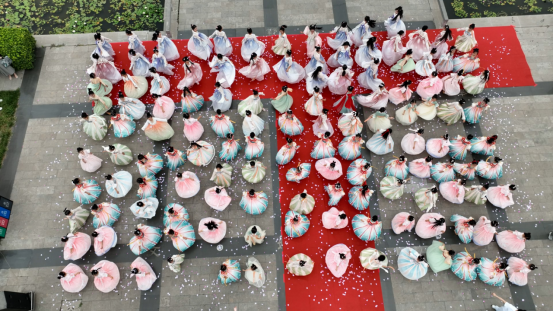 (原创)邯郸临漳:开展古风舞韵迎端午活动_fororder_邯郸临漳古风舞韵迎端午传统文化润心田(1)229