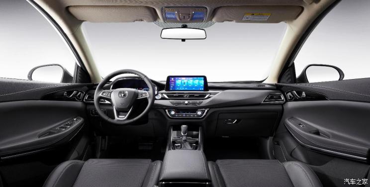 汽车频道【9月30日】【首页汽车资讯图+要闻列表】睿骋CC改款+更名 长安锐程CC官图发布