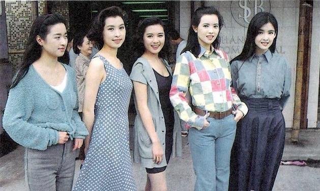 王祖贤周慧敏与利智 女神旧照没有锥脸却太美