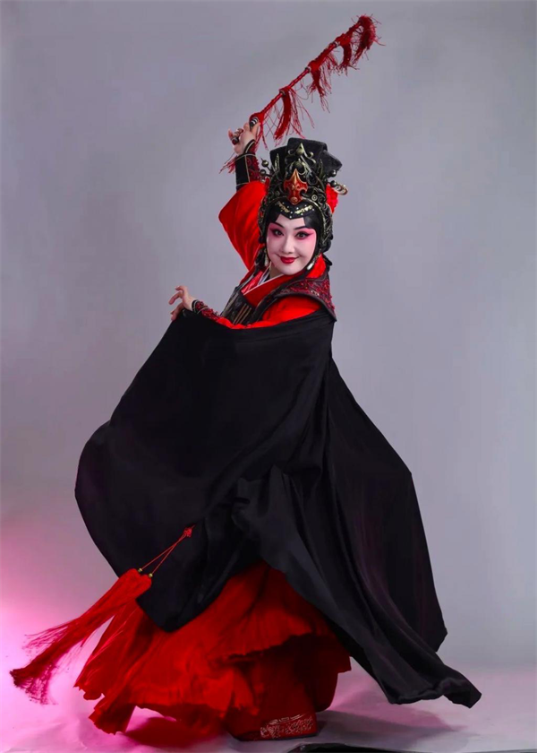 【A】第三届全国戏曲(南方片)会演迎来闭幕大戏——汉剧《夫人城》_fororder_图片3
