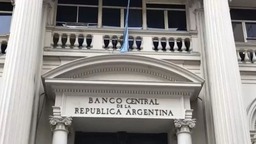 【国际锐评】阿根廷首次用人民币还外债说明了什么？