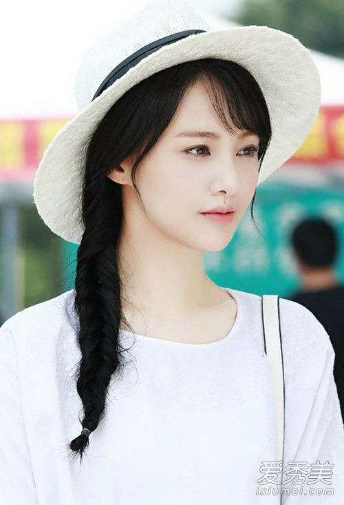 顾漫小说电视剧女主PK：郑爽清纯赵丽颖可爱