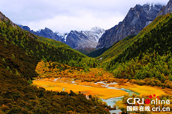 四川稻城:融合发展开启全域旅游新篇章-国际在线