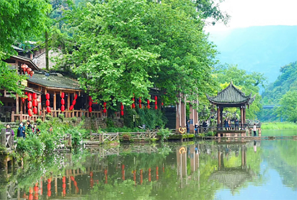 (张)世界你好,我是眉山|烟雨柳江 韵味悠长_fororder_烟雨柳江-供图-洪雅县委宣传部