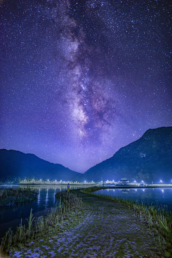 来广元利州 开启一场清凉之旅_fororder_月坝星空景色迷人