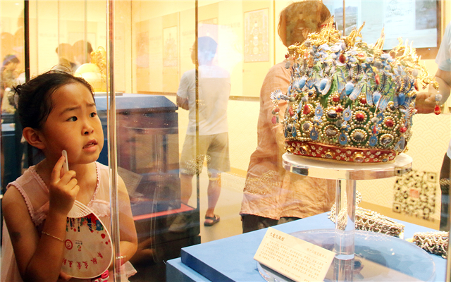 2023明文化论坛在昌平举办 “金冠凤冠”64年后合璧亮相 2023明文化论坛在昌平举办 “金冠凤冠”64年后合璧亮相_fororder_WechatIMG8840